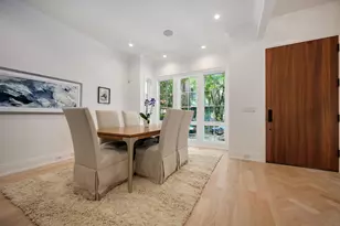 2205 W Huron St, Chicago, IL 60612 - Photo 2