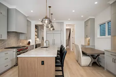 2205 W Huron Street, Chicago, IL 60612 - Photo 8