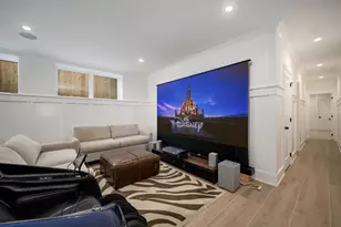 2205 W Huron St, Chicago, IL 60612 - Photo 18