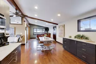 802 Lill St, Barrington, IL 60010 - Photo 6