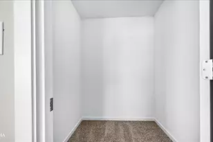 1218 Gillespie Ln, Yorkville, IL 60560 - Photo 16