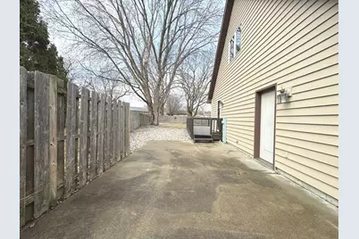 19 Old Farm N Court, Bradley, IL 60915 - Photo 36