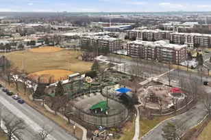 7081 W Touhy Ave, Niles, IL 60714 - Photo 24