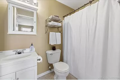 1015 Reserve Drive, Elgin, IL 60124 - Photo 20