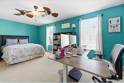 1015 Reserve Drive, Elgin, IL 60124 - Photo 18