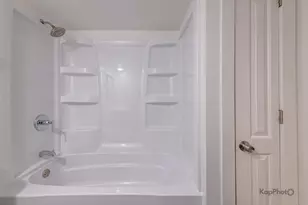 1019 N Ridgeway Ave, Chicago, IL 60651 - Photo 22