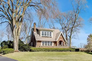 607 Miller St, Beecher, IL 60401 - Photo 1