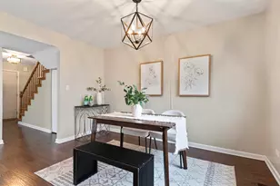 19 Wood Sorrel Pl, Woodridge, IL 60517 - Photo 8