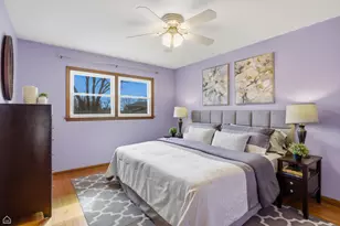 701 Preston Ln, Schaumburg, IL 60193 - Photo 12