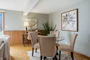 701 Preston Ln, Schaumburg, IL 60193 - Photo 20