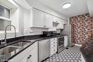 448 N Aberdeen St, Chicago, IL 60642 - Photo 4