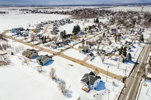 10002 Woodland Dr, Hebron, IL 60034 - Photo 38