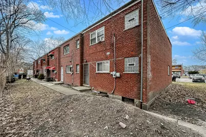 9586 S Colfax Avenue, Chicago, IL 60617 - Photo 26