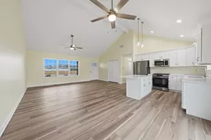 477 Emma Dr, Manteno, IL 60950 - Photo 10