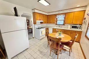 2939 Cannon St, Rockford, IL 61109 - Photo 16