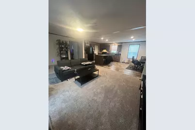 1052 Daleann Avenue, Dekalb, IL 60115 - Photo 6