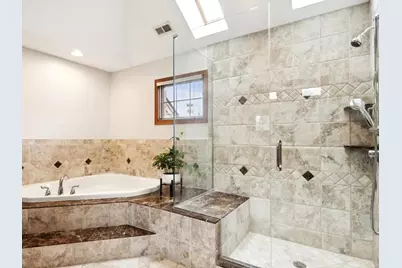 543 N Chestnut Street, Addison, IL 60101 - Photo 16