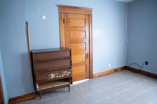 302 E Prospect Terrace, Freeport, IL 61032 - Photo 8