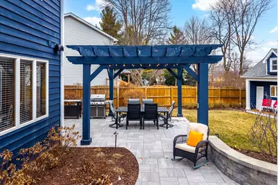 2438 Wendover Drive, Naperville, IL 60565 - Photo 4