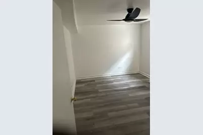 [Address not provided], Calumet City, IL 60409 - Photo 4