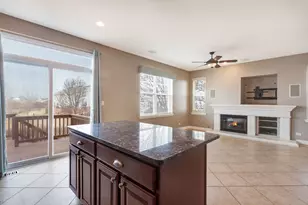 2805 Cattail Ct, Wauconda, IL 60084 - Photo 8