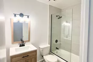 2258 S Sacramento Ave, Chicago, IL 60623 - Photo 20