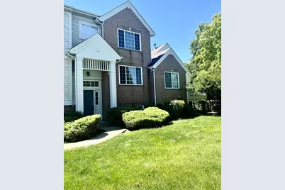 4323 Savoy Lane #4323, McHenry, IL 60050 - Photo 1