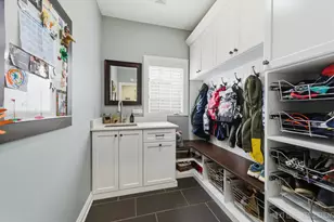 40W903 Campton Woods Dr, Campton Hills, IL 60119 - Photo 18