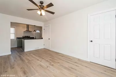 7411 N Wolcott Avenue #1W, Chicago, IL 60626 - Photo 8