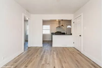 7411 N Wolcott Avenue #1W, Chicago, IL 60626 - Photo 6