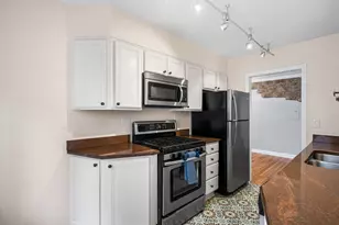 1441 W Farwell Ave, Chicago, IL 60626 - Photo 14