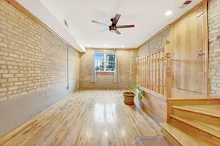 2737 W Le Moyne St, Chicago, IL 60622 - Photo 8