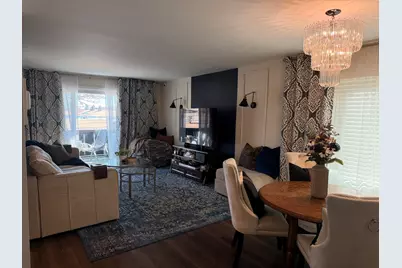 1001 Centurion Lane #1, Vernon Hills, IL 60061 - Photo 2