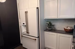 1001 Centurion Ln, Vernon Hills, IL 60061 - Photo 6