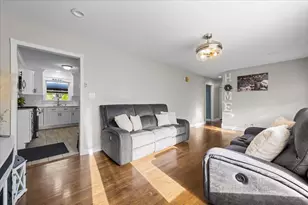 1302 Cary Rd, Algonquin, IL 60102 - Photo 4