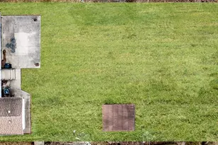 1212 Grandview Ave, Lockport, IL 60441 - Photo 4