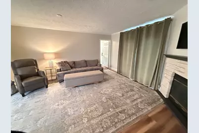 201 Begonia Drive, Matteson, IL 60443 - Photo 4