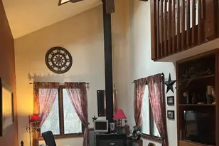 5S661 Wright St, Naperville, IL 60563 - Photo 12