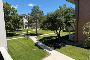 121 Gregory St, Aurora, IL 60504 - Photo 20