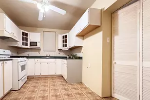 3147 S Throop St, Chicago, IL 60608 - Photo 12