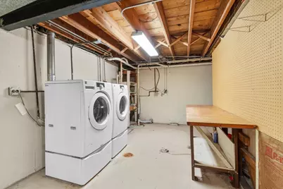 705 S Gables Boulevard, Wheaton, IL 60189 - Photo 14