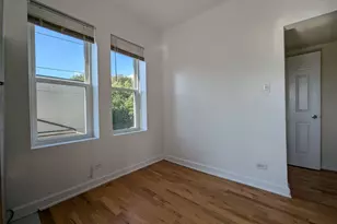 2347 N Drake Ave, Chicago, IL 60647 - Photo 14