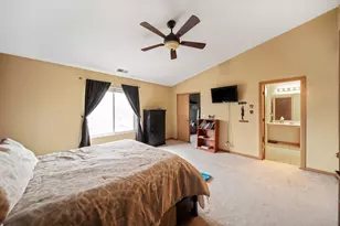 16435 Club Ct, Crest Hill, IL 60403 - Photo 14