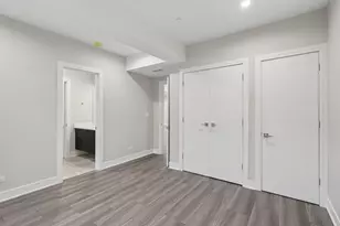 1744 Walnut Cir, Northbrook, IL 60062 - Photo 24