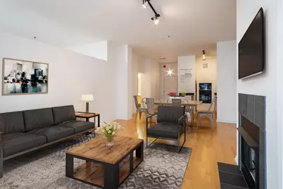 130 S Canal Street #816, Chicago, IL 60606 - Photo 8