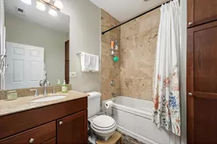 1330 W Roscoe St, Chicago, IL 60657 - Photo 12