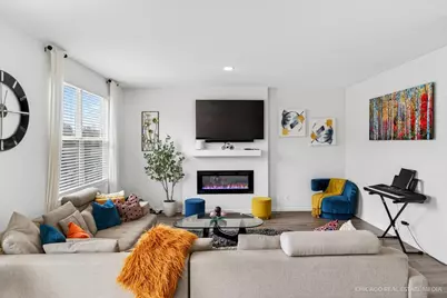 1571 Middleton Road, Pingree Grove, IL 60140 - Photo 10