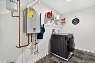 1571 Middleton Rd, Pingree Grove, IL 60140 - Photo 22