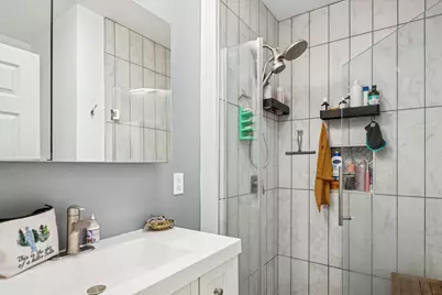 1922 W Wolfram Street, Chicago, IL 60657 - Photo 6