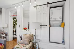 1922 W Wolfram St, Chicago, IL 60657 - Photo 14